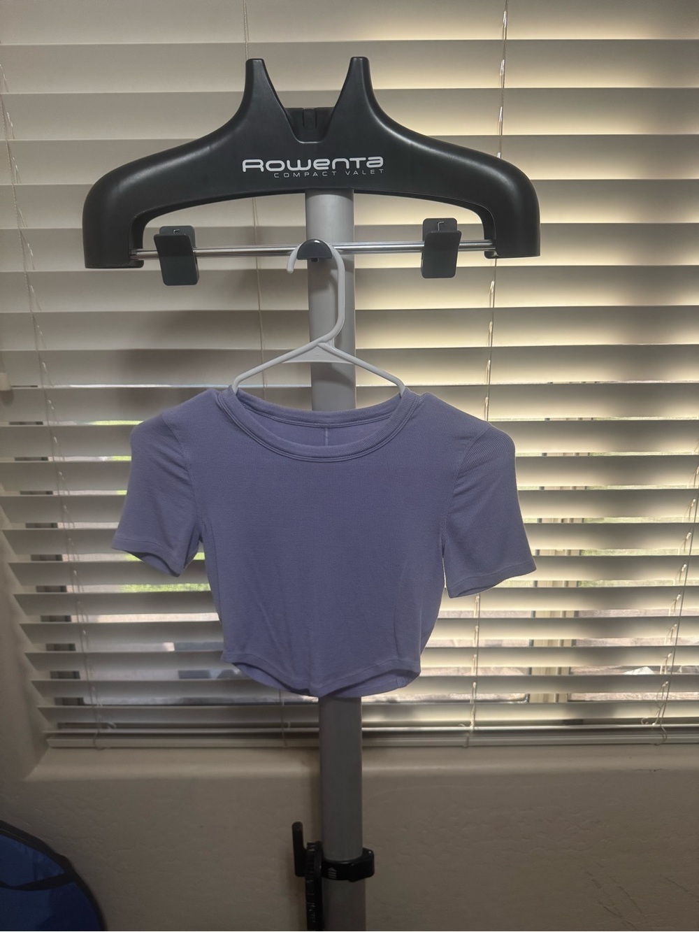 Lululemon Women’s XS Purple Cropped Short Sleeve Athletic Top
